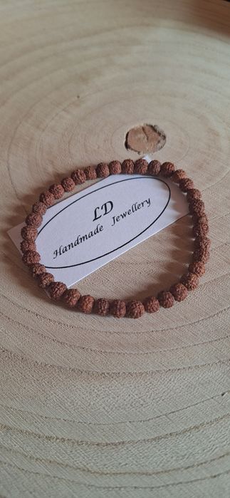 Гривни от Черен Турмалин и естествени камъни