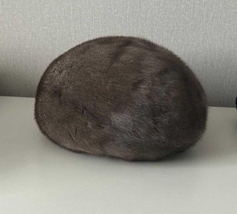 Женский норковый берет