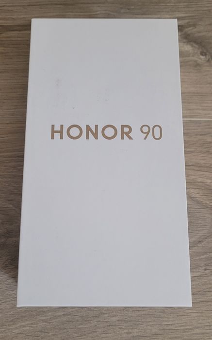 Honor 90 Emerald Green