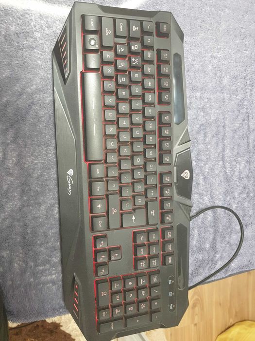 Tastatură pc Gaming Genesis  !!