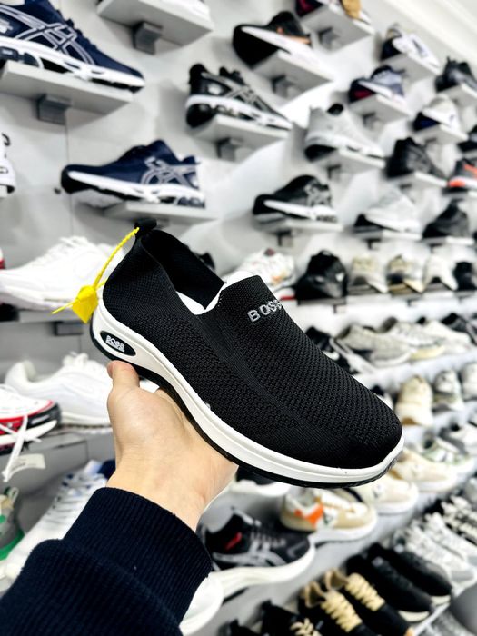 Erkaklar oyoq kiyimi