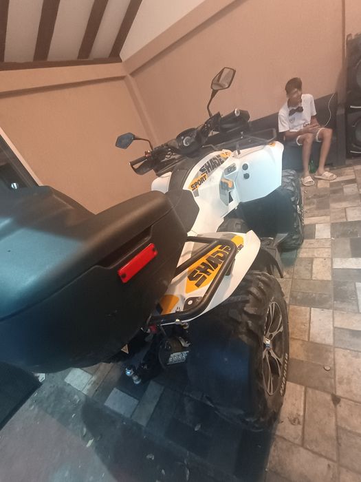 Vând ATV shade 850