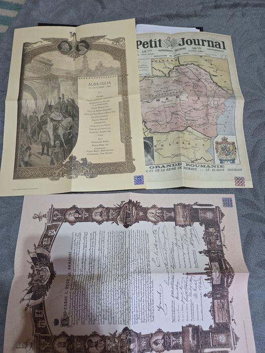 Set 2 monede comemorative + mapă colecție Regii României