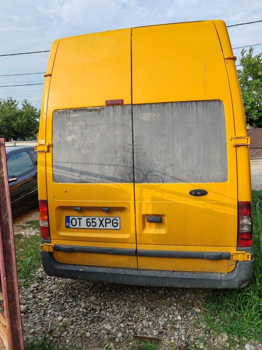 Vînd sau schimb duba. Ford