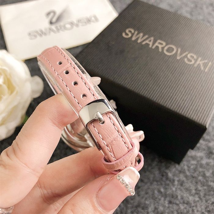 Дамски ръчен часовник Swarovski с кожена верижка
