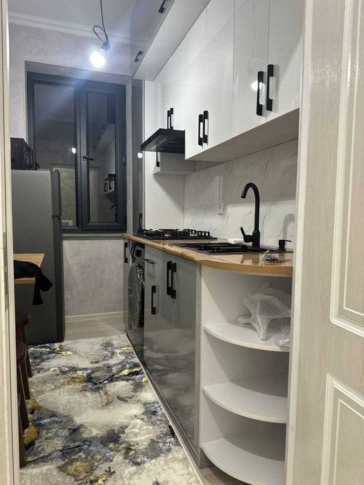 ПРОДАЁТСЯ квартира в Мирабадском районе 2/2/2 28m2