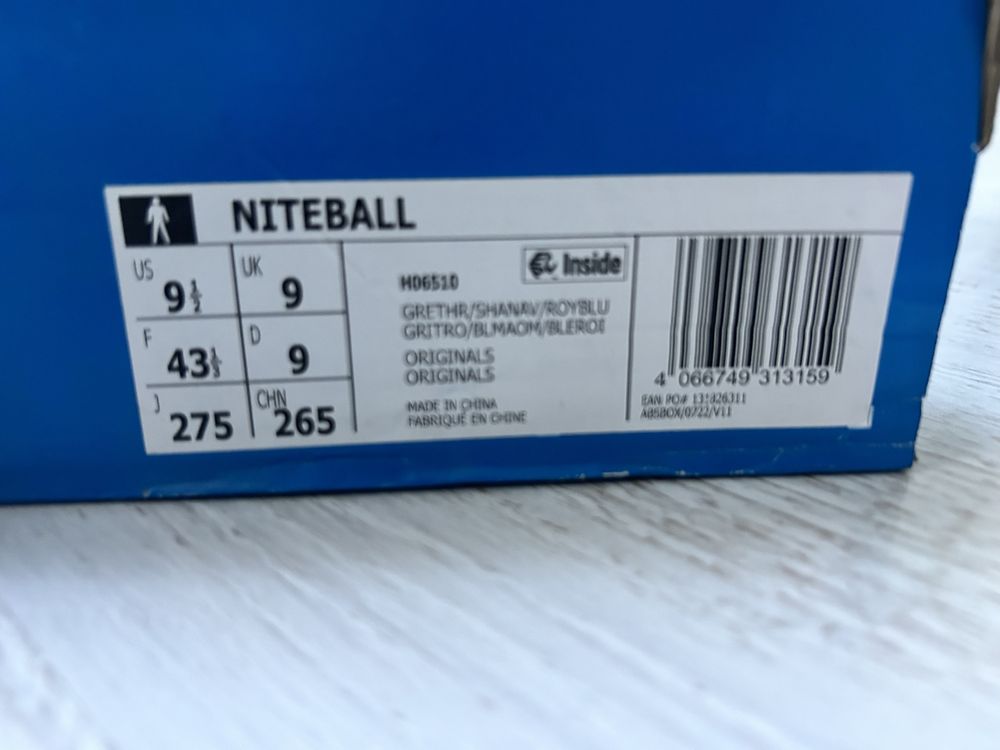 Vand Adidas Niteball 43