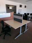 Statia de lucru Steelcase de 2 persoane