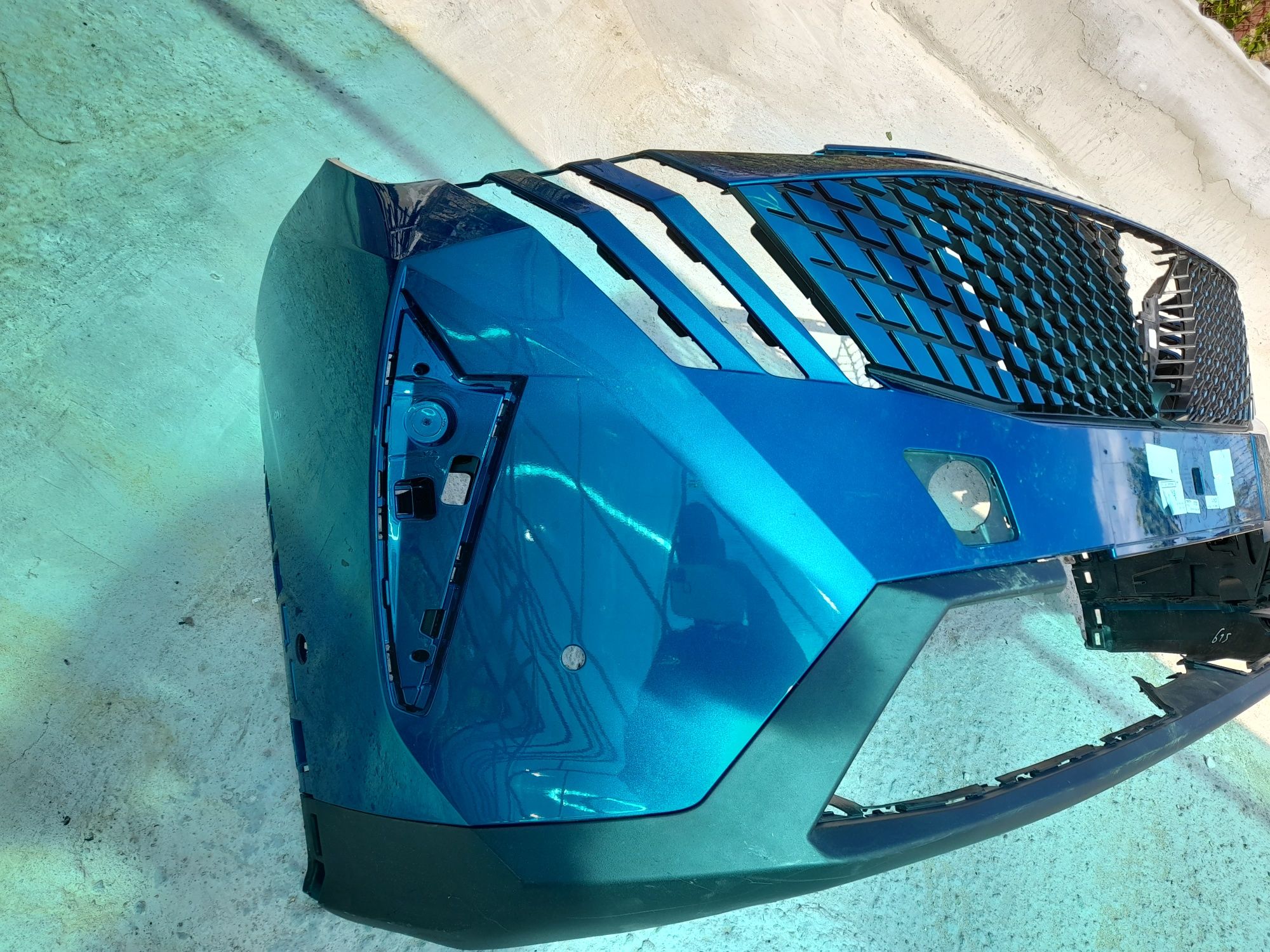 Броня пежо 3008 Е 2024г  Peugeot 3008 E