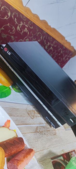 DvD va tuner parabalkaniki