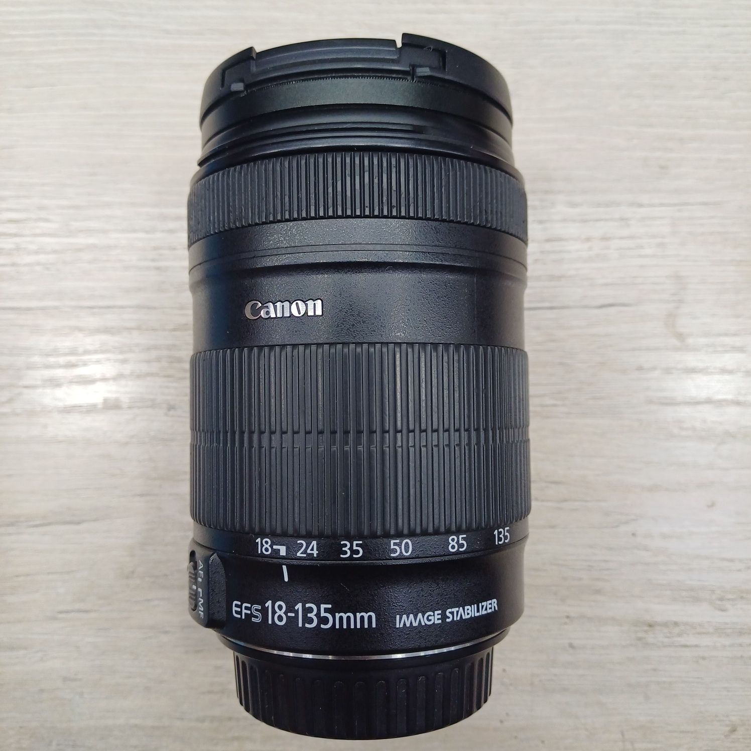Обектив кенон 18-135 mm сотилади холати яхши.