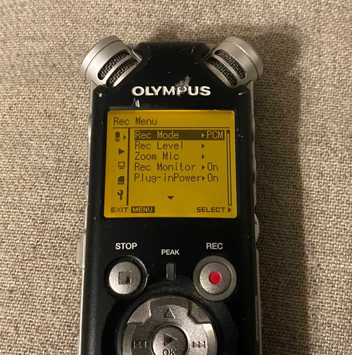 Reportofon Olympus LS-10 linear PCM recorder + card 4 Gb -profesional