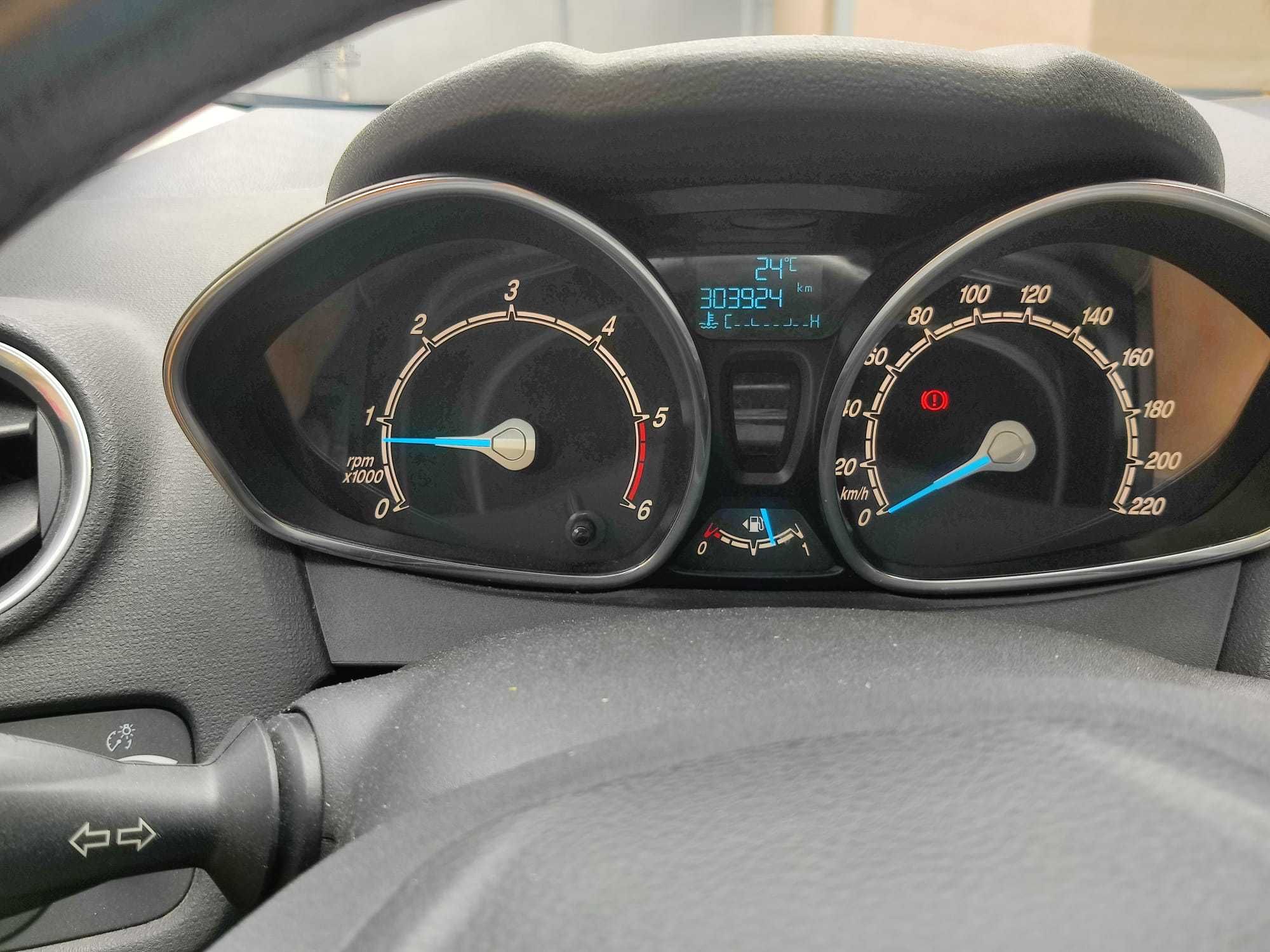 Ford Fiesta 1.6 Diesel / dec 2014