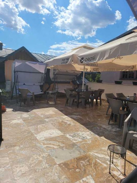 vand masa si scaune terasa