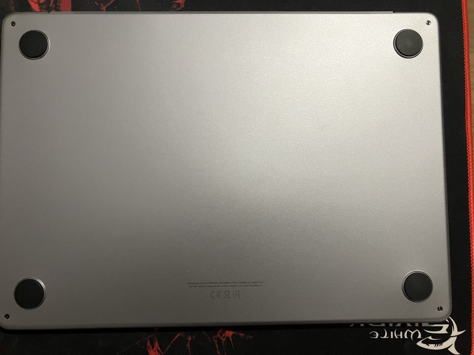 Apple MacBook Air 13" 2024, M3, 8GB, 256GB GARANTIE Impecabil