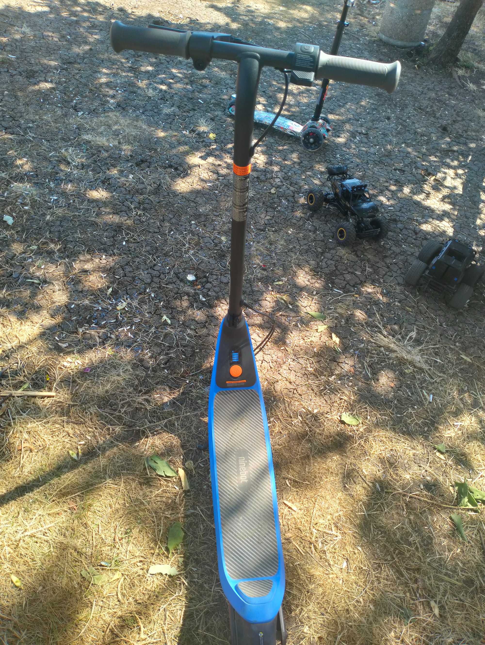 Продавам децка тротинетка sagway ninebot C2 lite