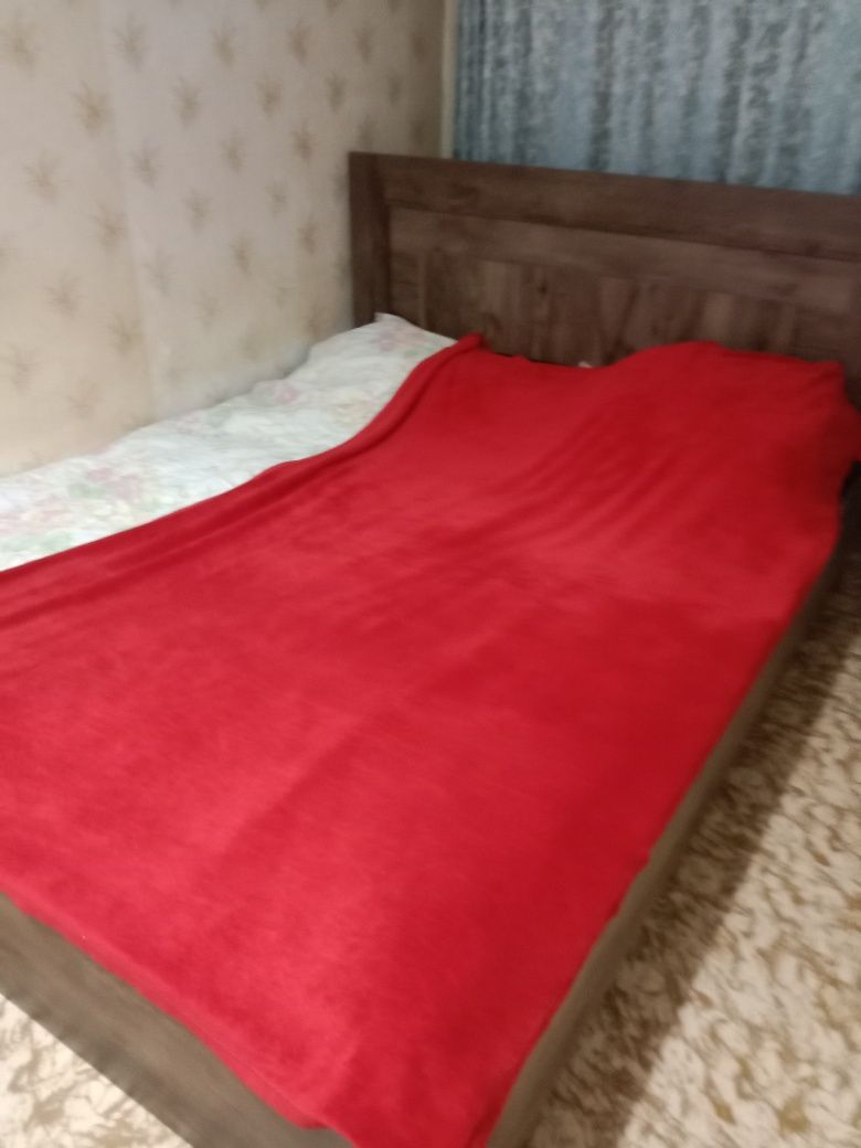 Продается кровать