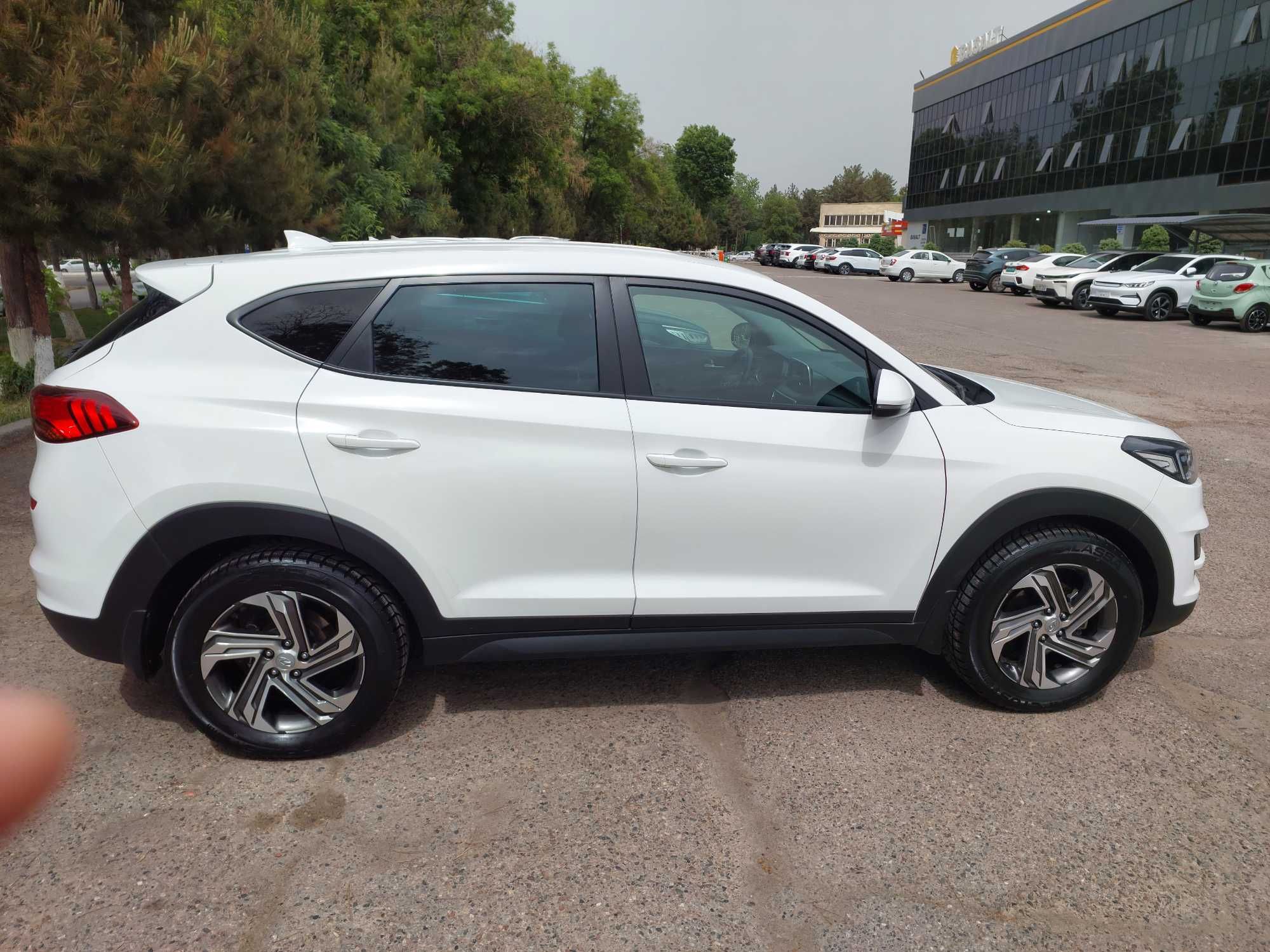 Hyundai Tucson 2020 kelishilgan narxda