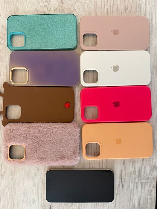 Iphone12 cutie și 8 huse
