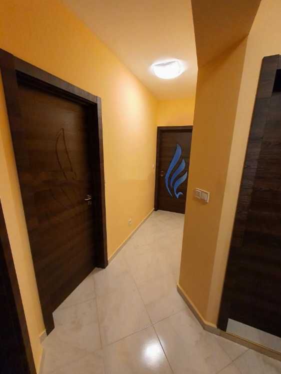 Дава се под наем Тристаен апартамент в София, Надежда 1 - 81 кв.м за 458.49 € - Снимка #3