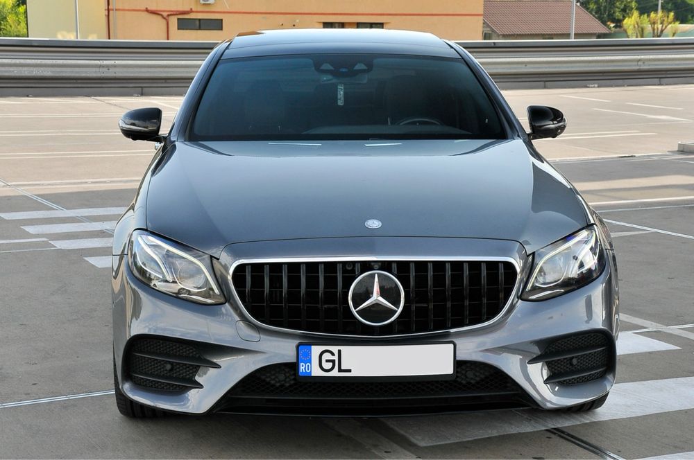 Mercedes-Benz E AMG/Panorama /Ceasuri plasma /Distronic +