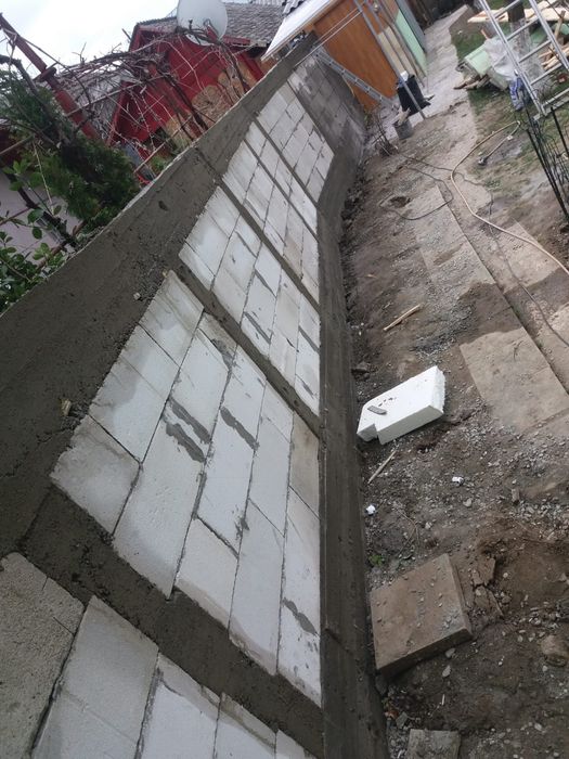 Construim garduri la gata ori ce modela