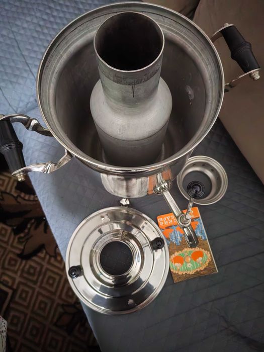 Руски Самовар на дърва и въглища.НОВ.