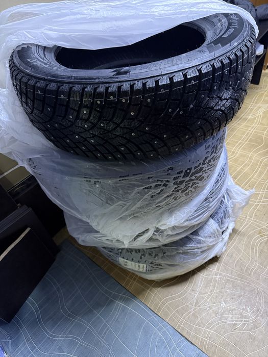 Зиние шины с шипами