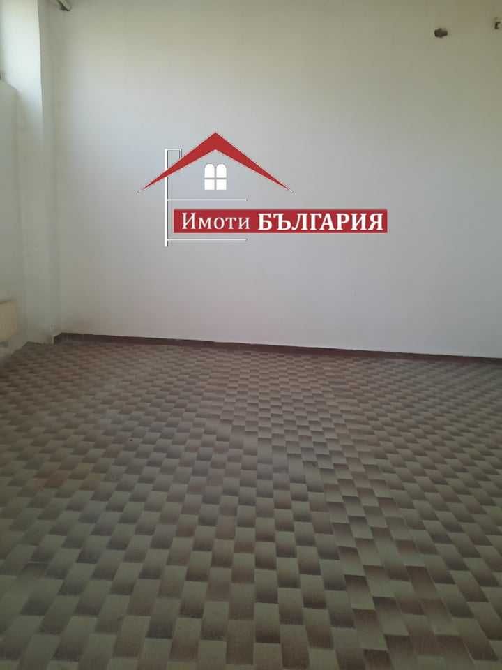 Бизнес  имот в гр. Баня, общ. Карлово