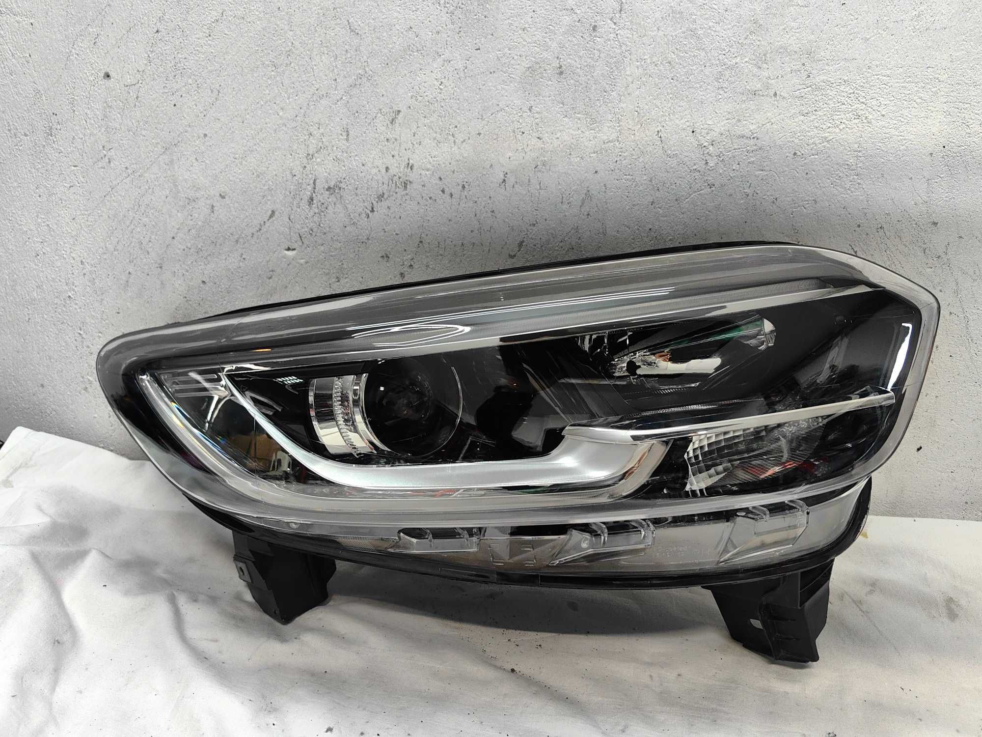 Оригинален фар Рено Каджар  Renault Kadjar Led