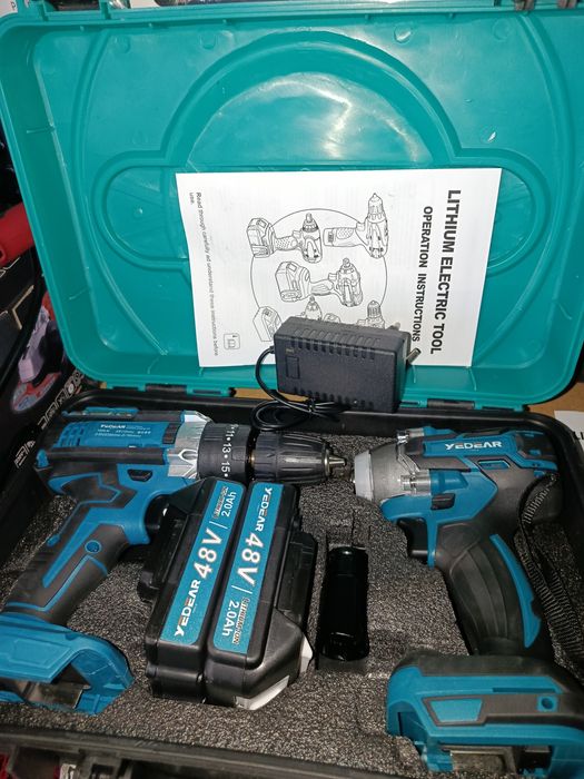 Set autofiletanta și mașină de înșurubat cu impact