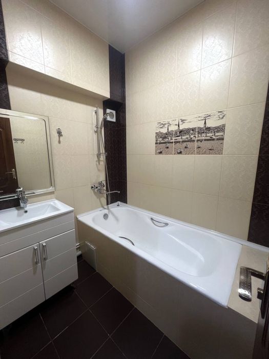 ( К78 ) Продаю 2-х комн квартиру на Ойбеке | 2/8/9 | 65кв