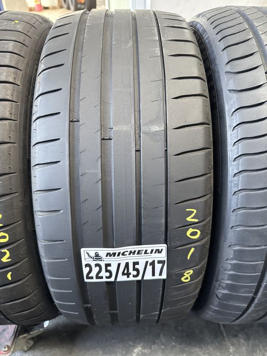 225/45/17 Michelin