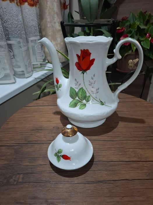Баварски порцеланови чайници