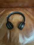 Casti JBL 585BT cu bluetooth