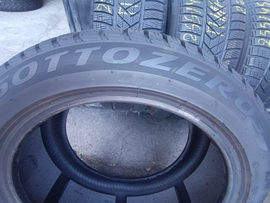 255/45/19 Pirelli Дот 3822