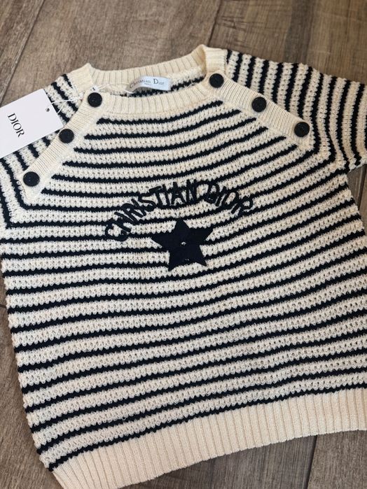 Дамски пуловер нов