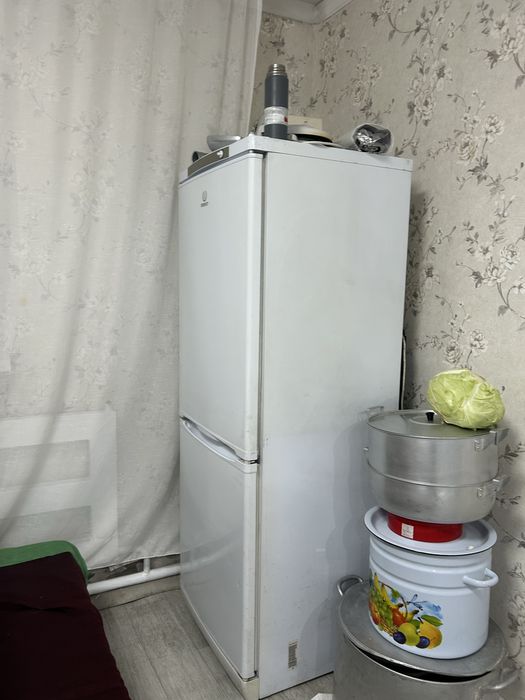 Срочно продам холодник