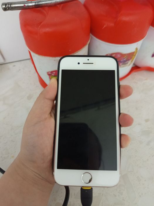 Айфон 7 сатылады