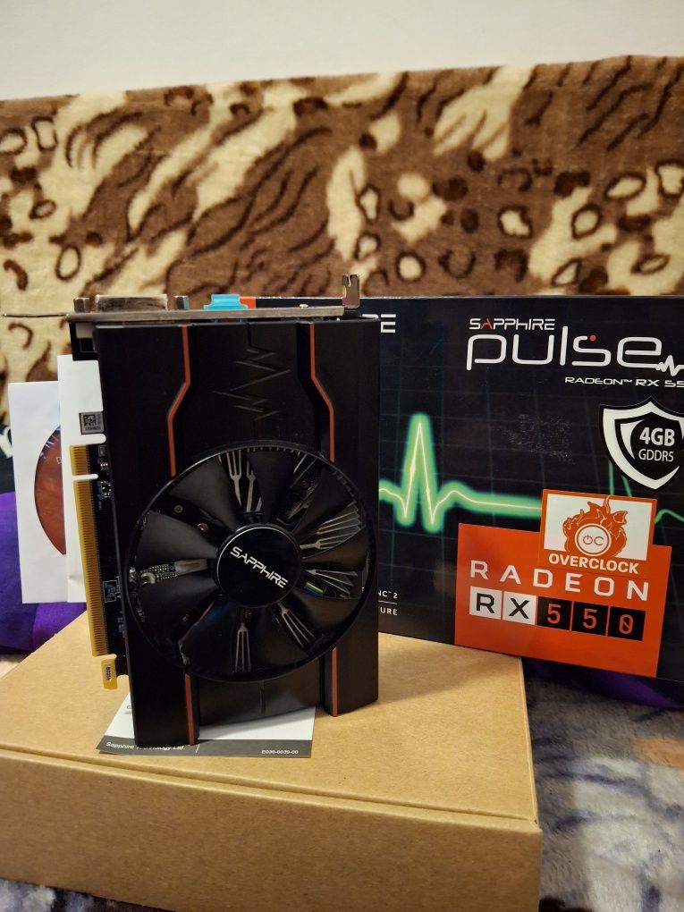 Placa video Sapphire Pulse Radeon RX 550 4GB