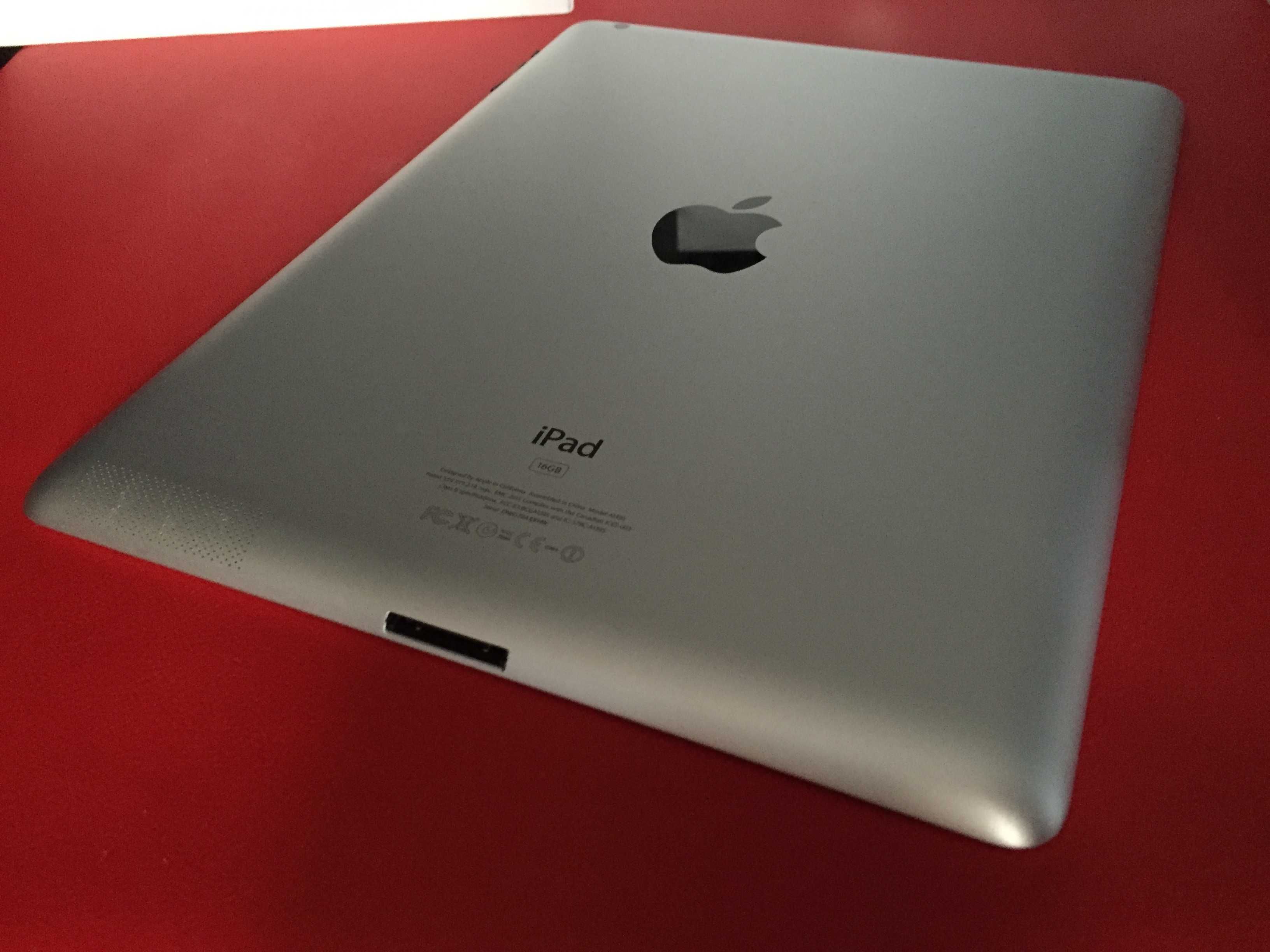 Apple iPad 2 16GB WiFi черен Модел А1395