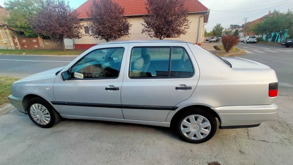 VW Vento 1.9 TDI gri