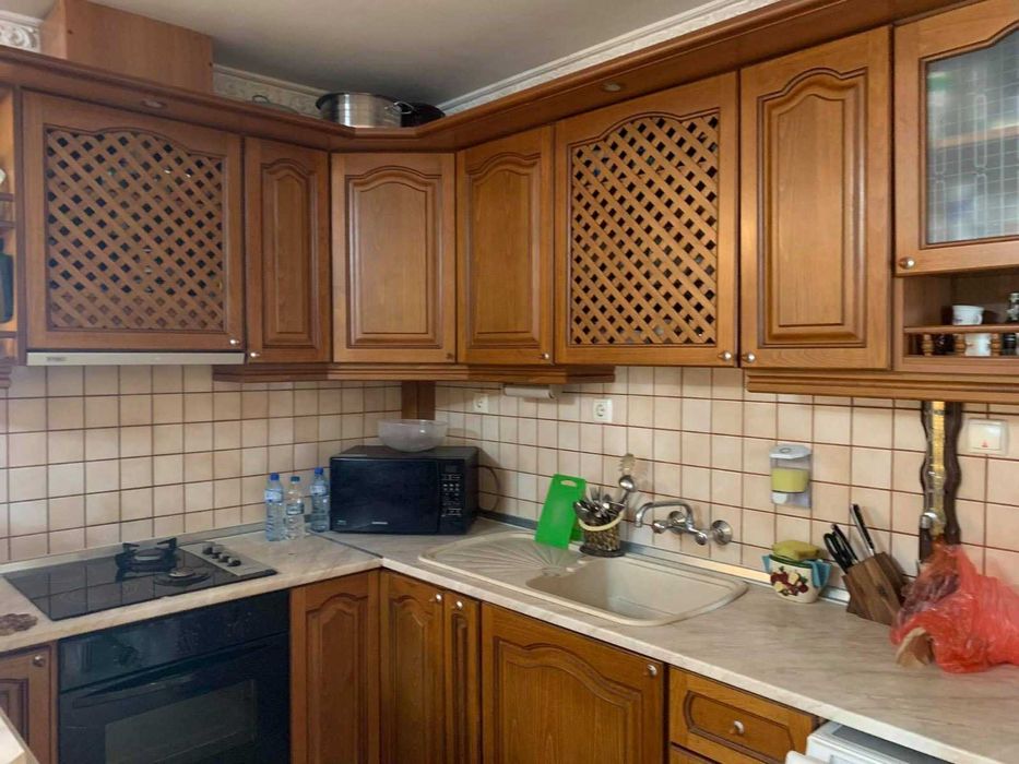 Дава се под наем Тристаен апартамент в Бургас, Възраждане - 100 кв.м за 255 € - Снимка #3