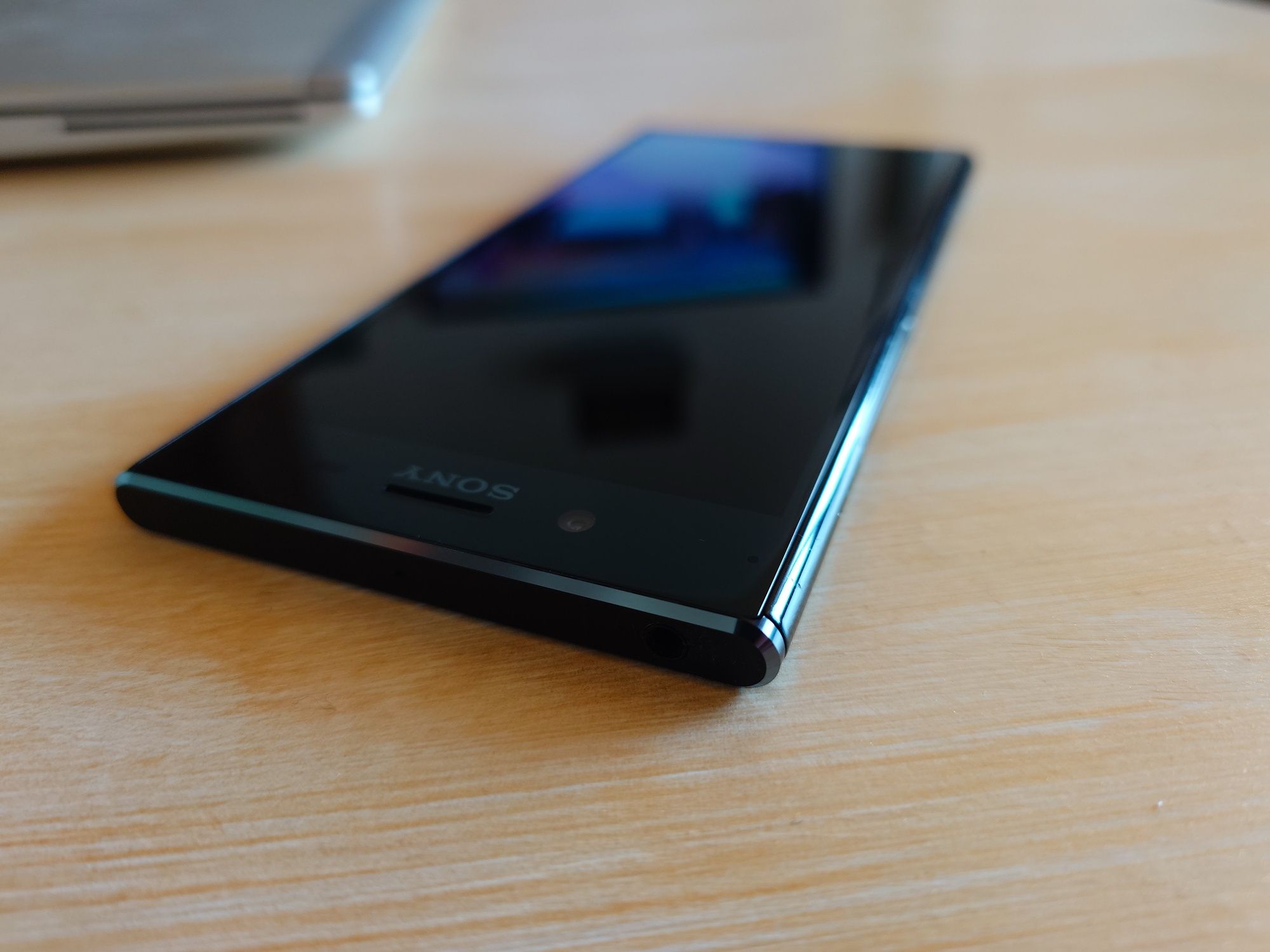 Sony Xperia XZ Premium 4K , 4RAM, 64 GB вградена