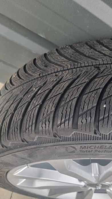 Jante genti iarna originale Audi 225 45 R18