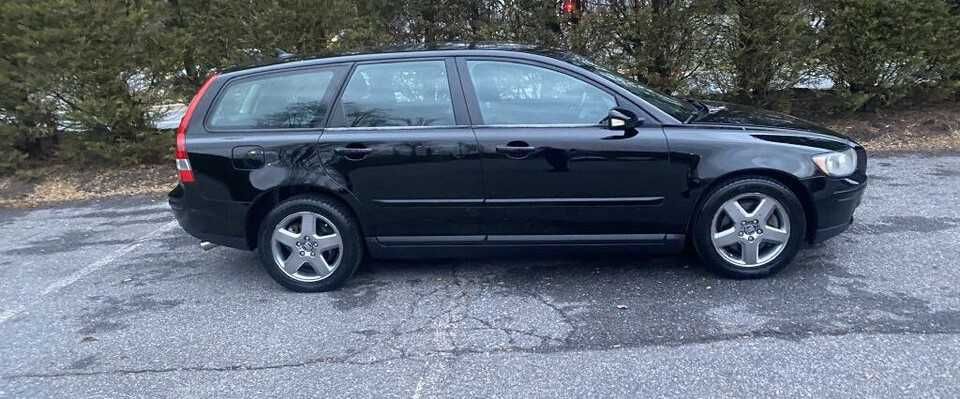 Dezmembrez Volvo V50 1.6 HDI 109 CP 2010