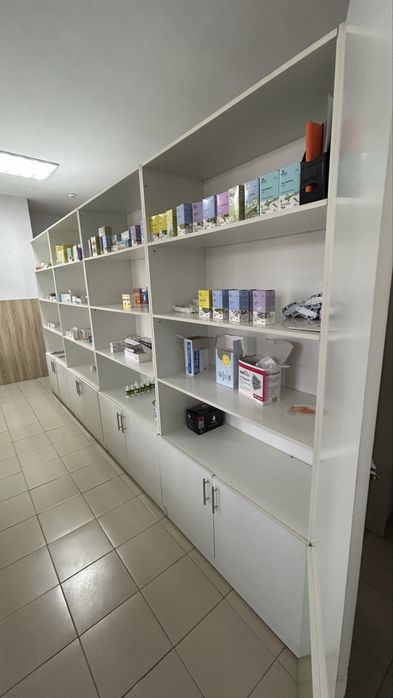 Шкафы для торговли