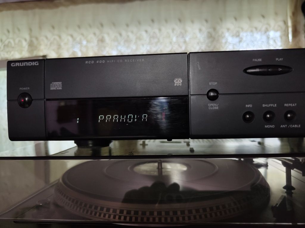 Amplificator CD Radio Grundig RCD 400 Hi-Fi CD receiver
