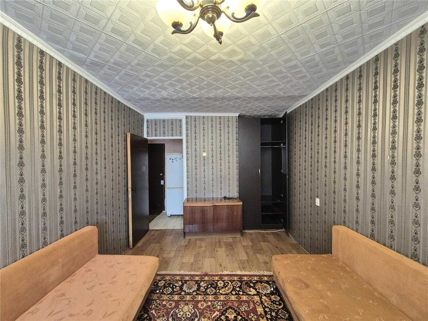 Продам 1 комн квартиру на 5 мкр в районе Тулпара.
на 2 /9 эт