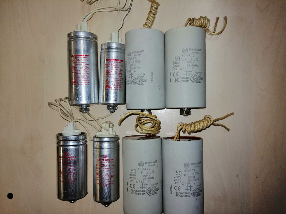 Condensatori pornire motor 50uF ,25uF, 20uF la 220 V - Ducati Energia